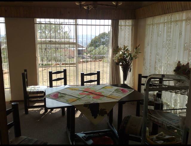 4 bed property to rent in WILRO PARK